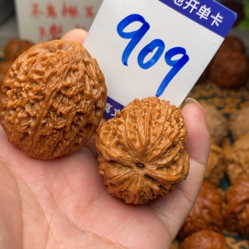 【闪购商品】文玩核桃把件蒜头36