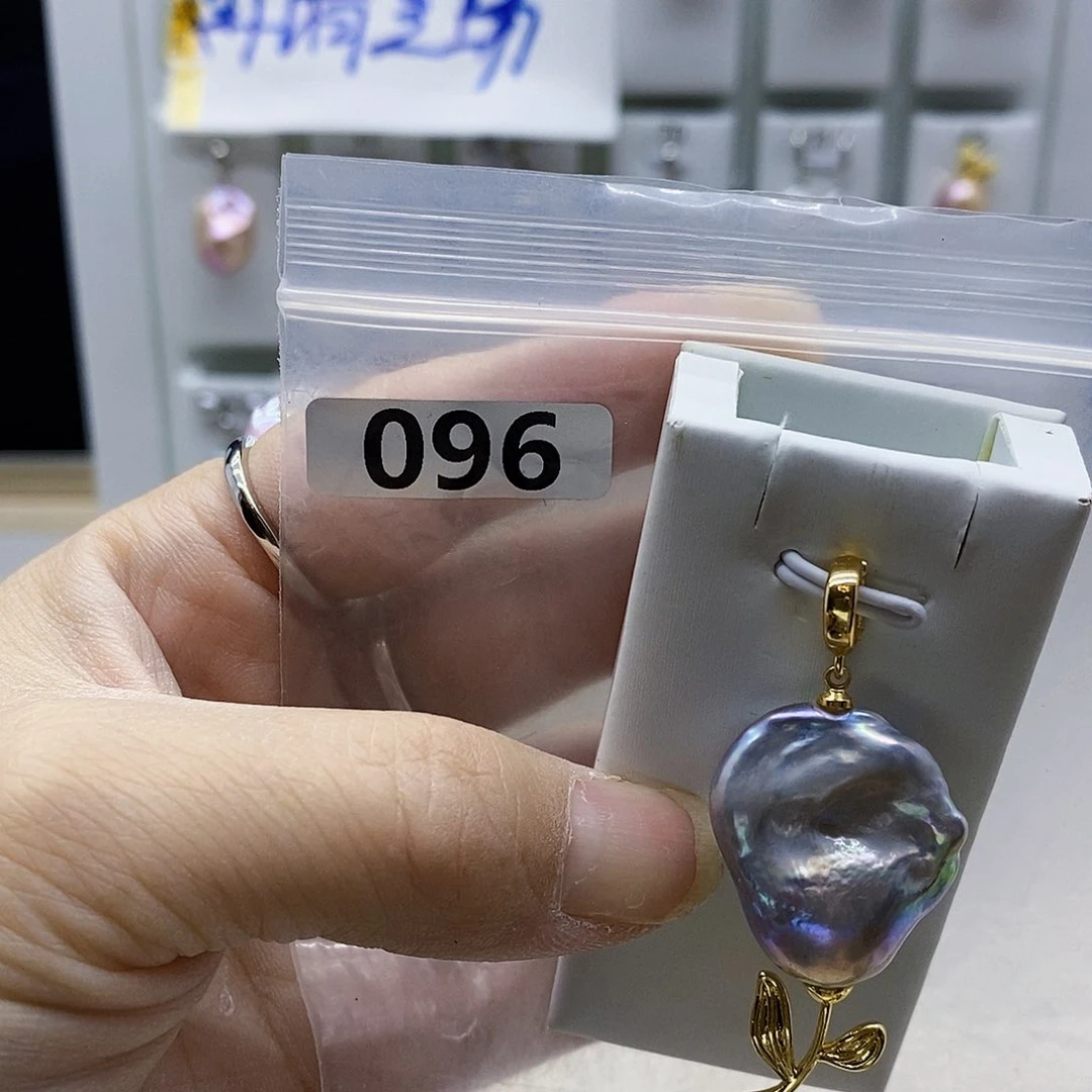 颈饰合金淡水珍珠