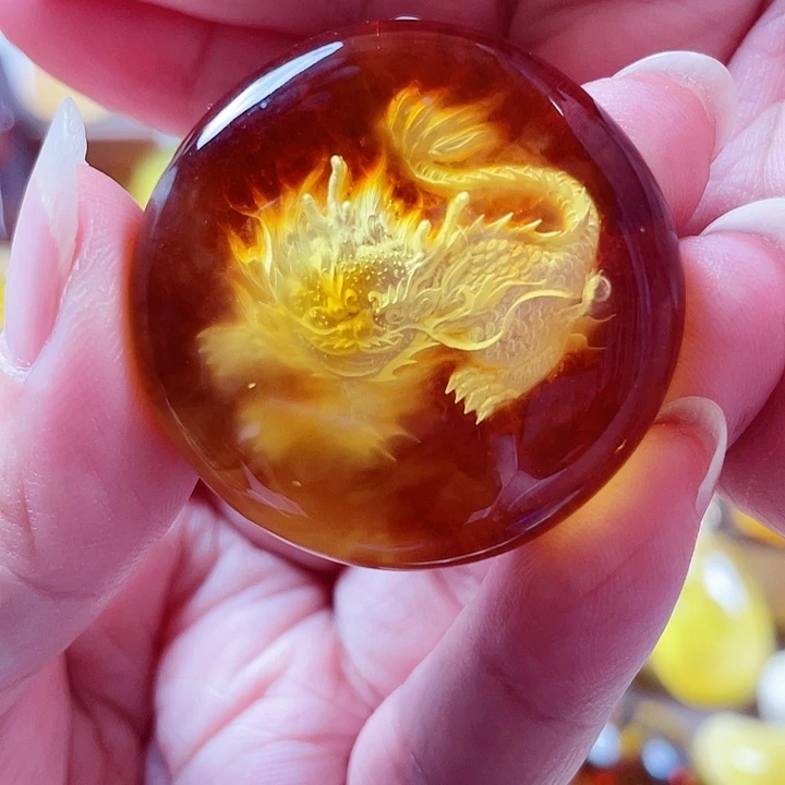 琥珀未镶嵌裸石吊坠