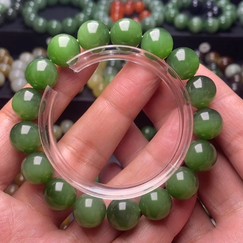 和田玉未镶嵌手串