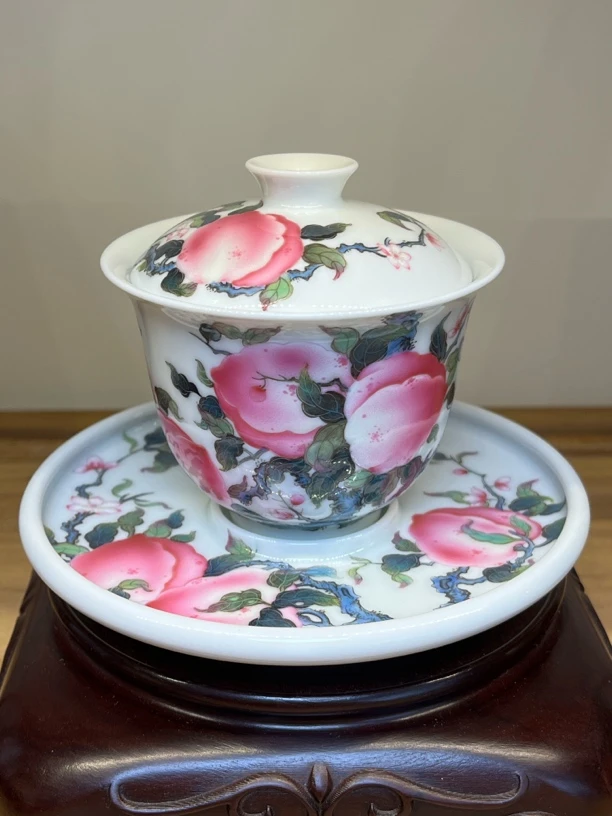 溢珍堂粉彩九桃五福三才盖碗 实用容量120cc左右