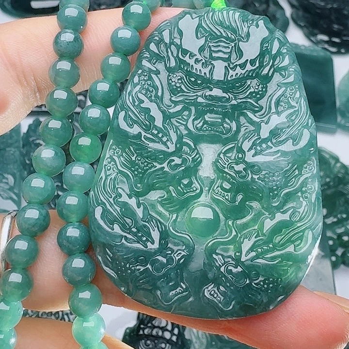 颈饰未镶嵌翡翠多样性发其一
