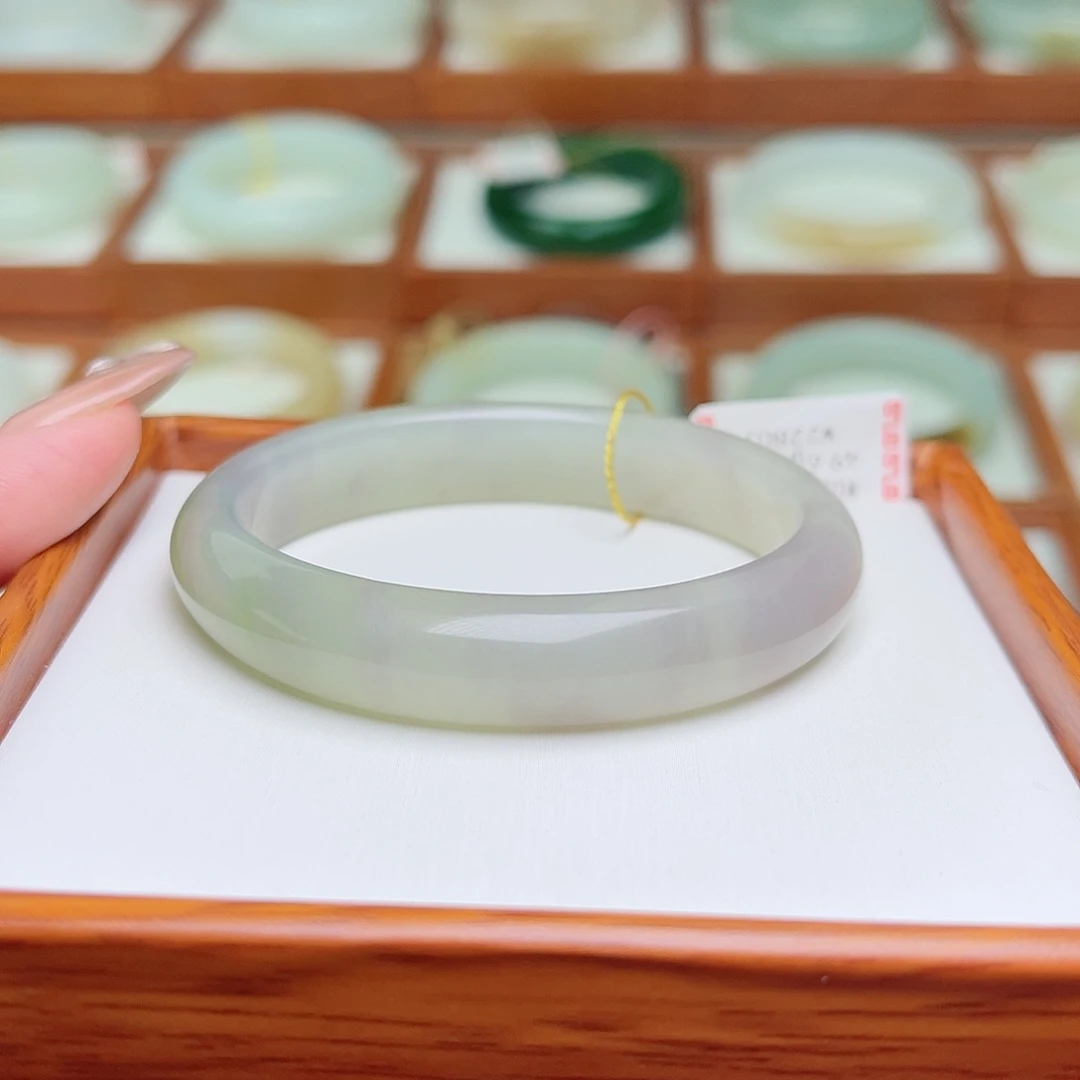 未镶嵌手镯和田玉49.6