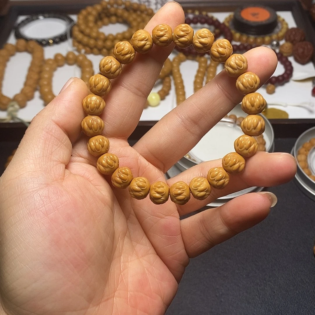 猴头核桃吊坠全品10左右吞金兽2号