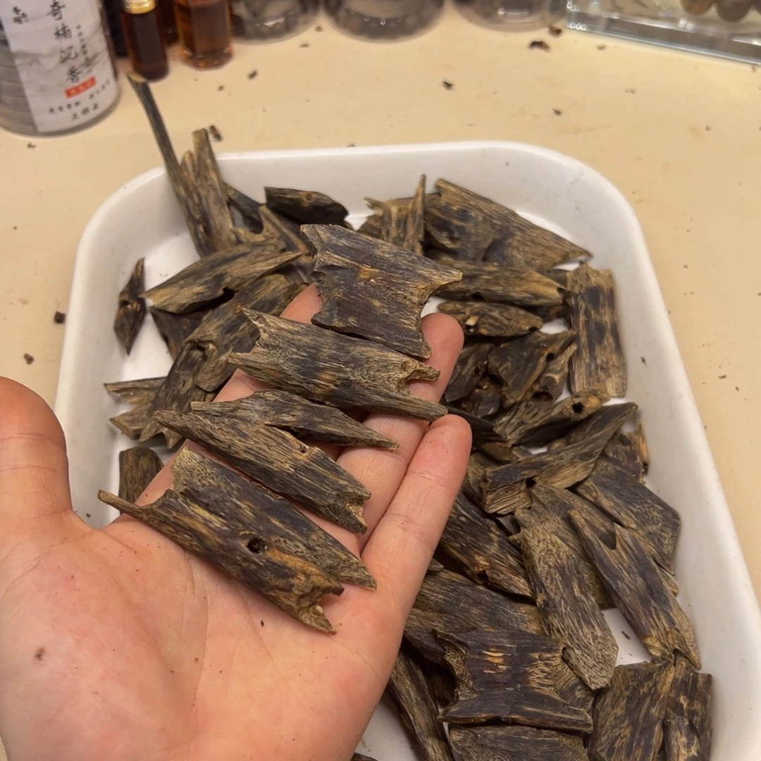 沉香碎屑沉香绿棋蓝香原材料50克