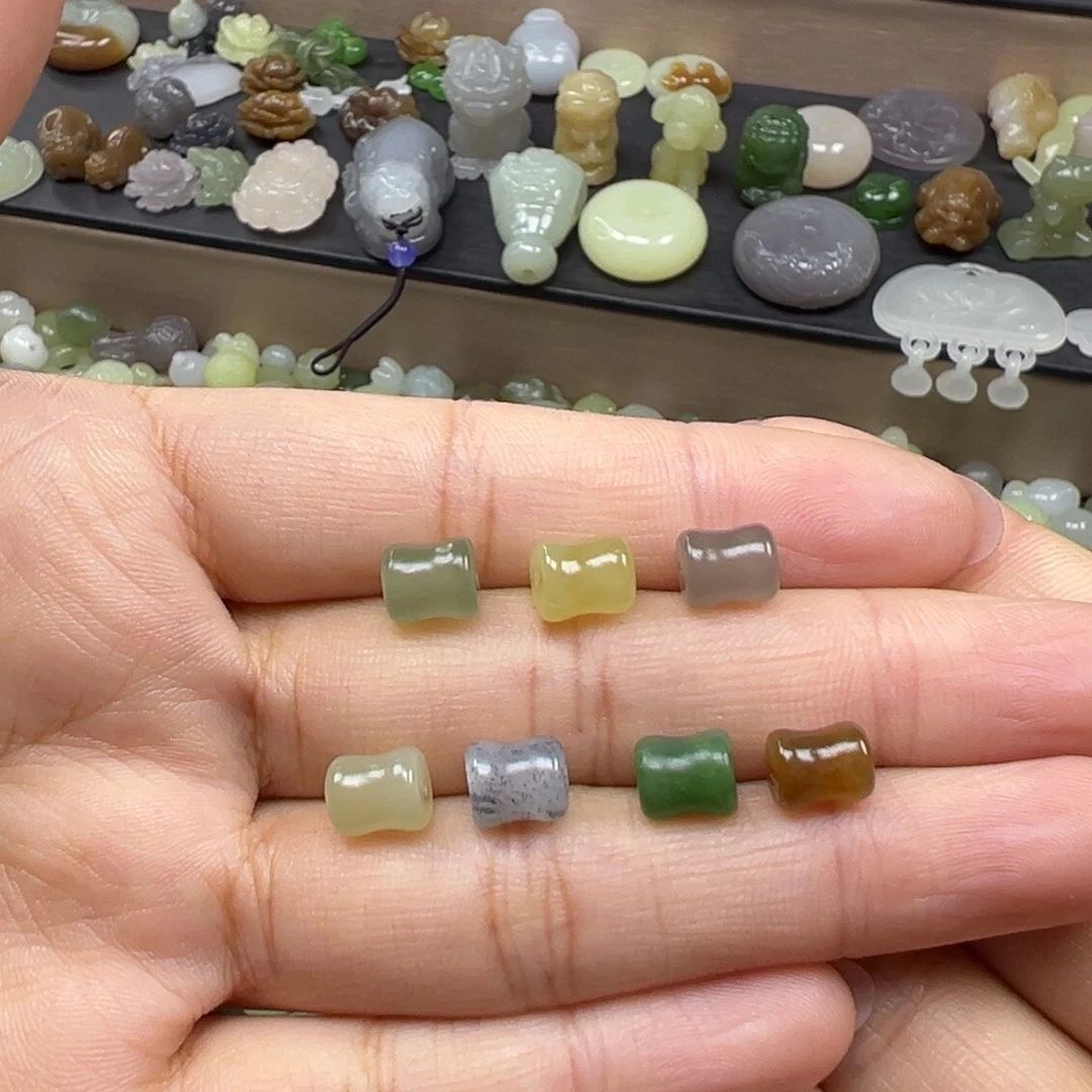 和田玉未镶嵌颈饰19.9一个多样性发其一