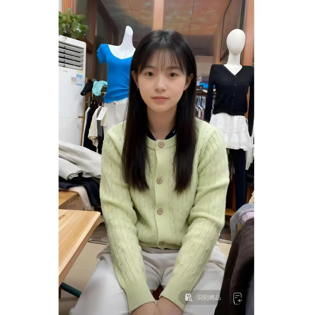 常规款欧美风学院风圆领毛针织衫开衫针织衫网红温柔