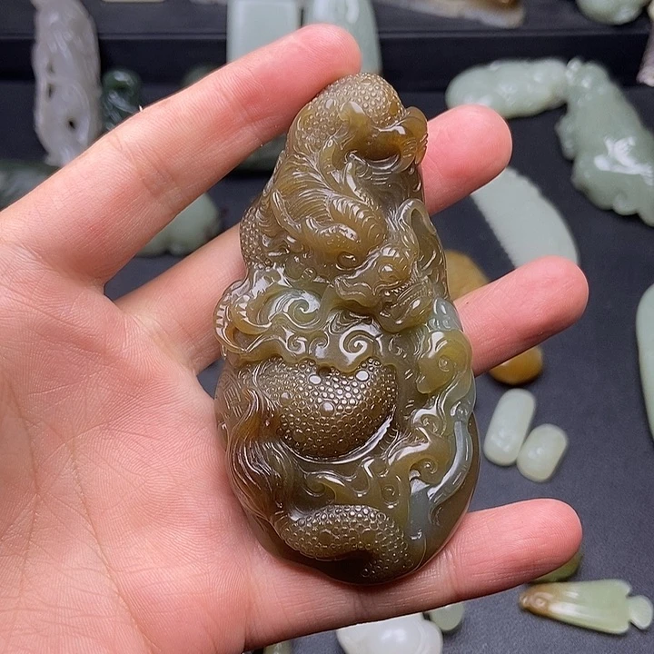 未镶嵌和田玉挂件