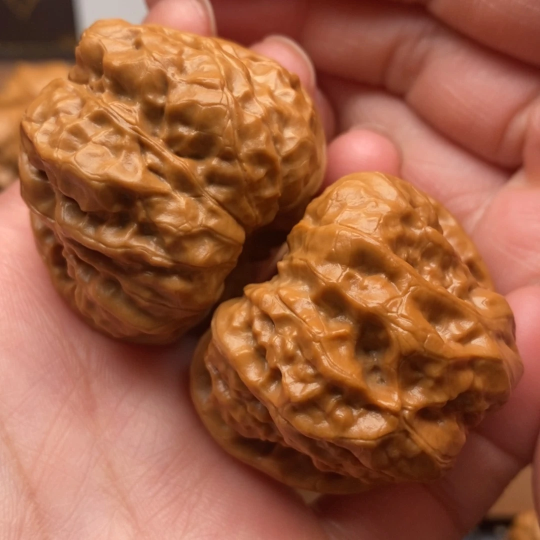 【闪购商品】文玩核桃把件边41左右