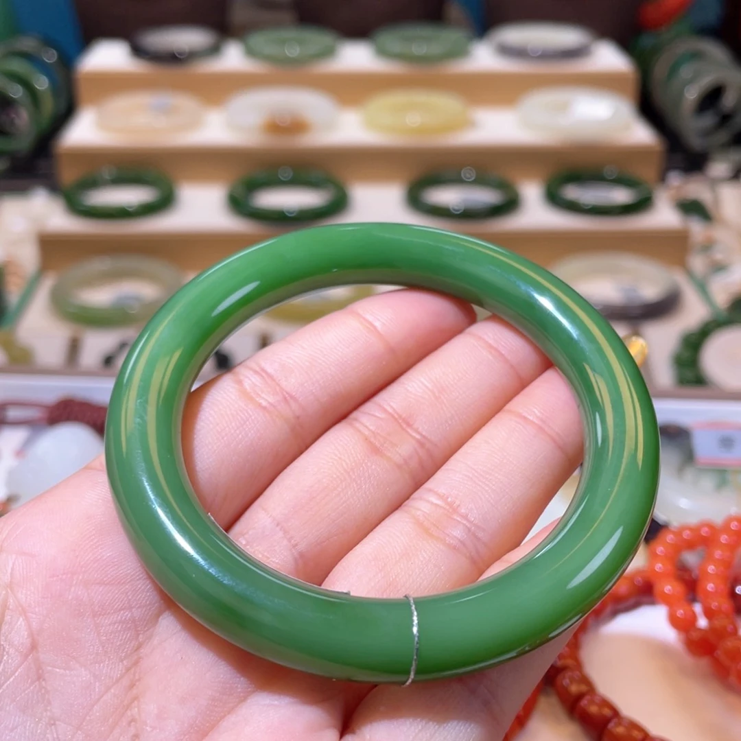 和田玉收藏级碧玉手镯56、57未镶嵌