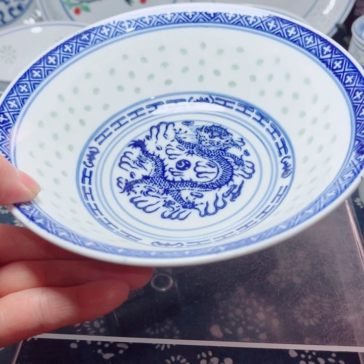 青花玲珑7寸面碗荷叶边龙纹