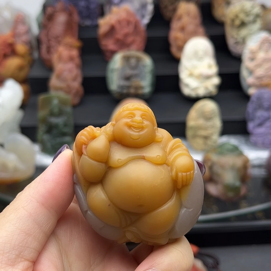 颈饰未镶嵌石英质玉