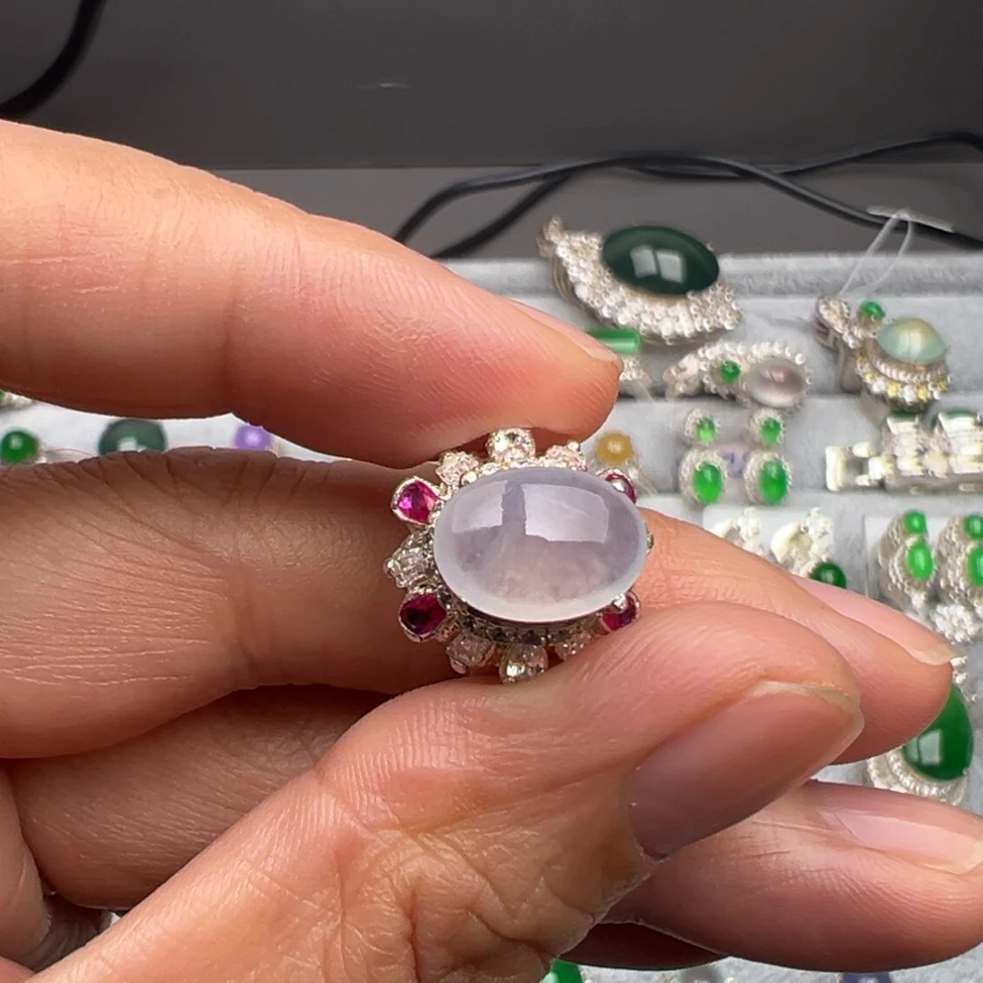 定制翡翠未镶嵌A货