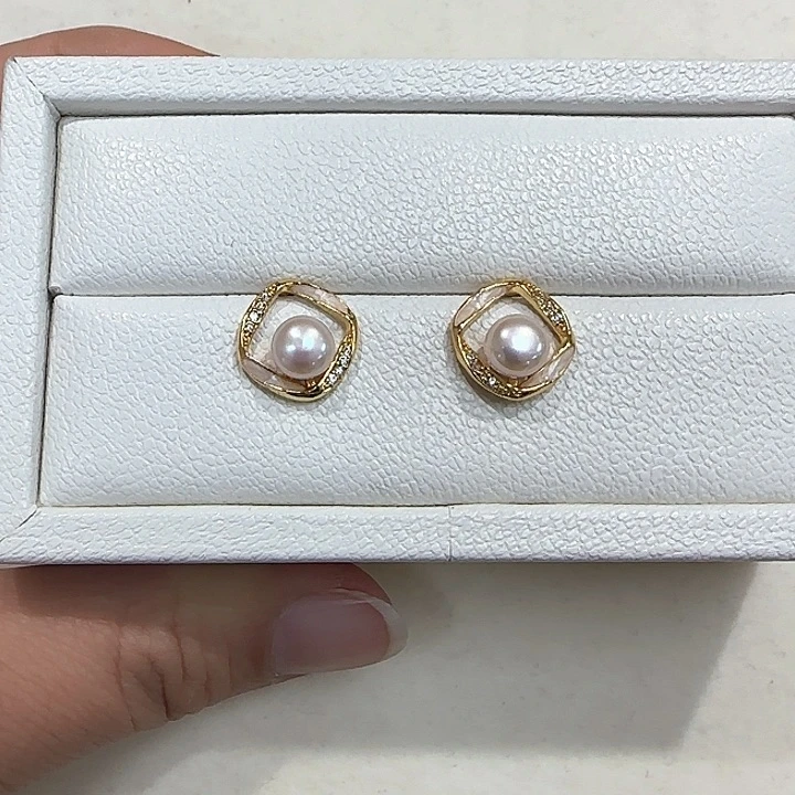 淡水珍珠耳饰合金
