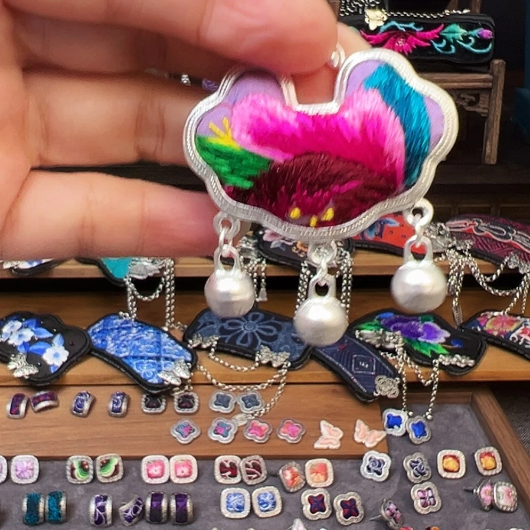 织绣手工刺绣工艺品