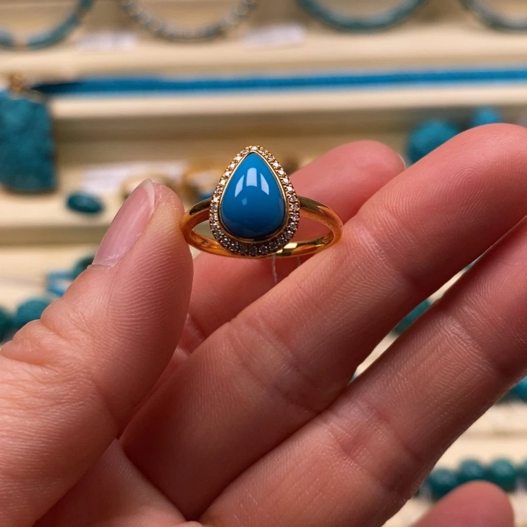 绿松石18K金镶嵌珠宝奇石圈口15金戒指