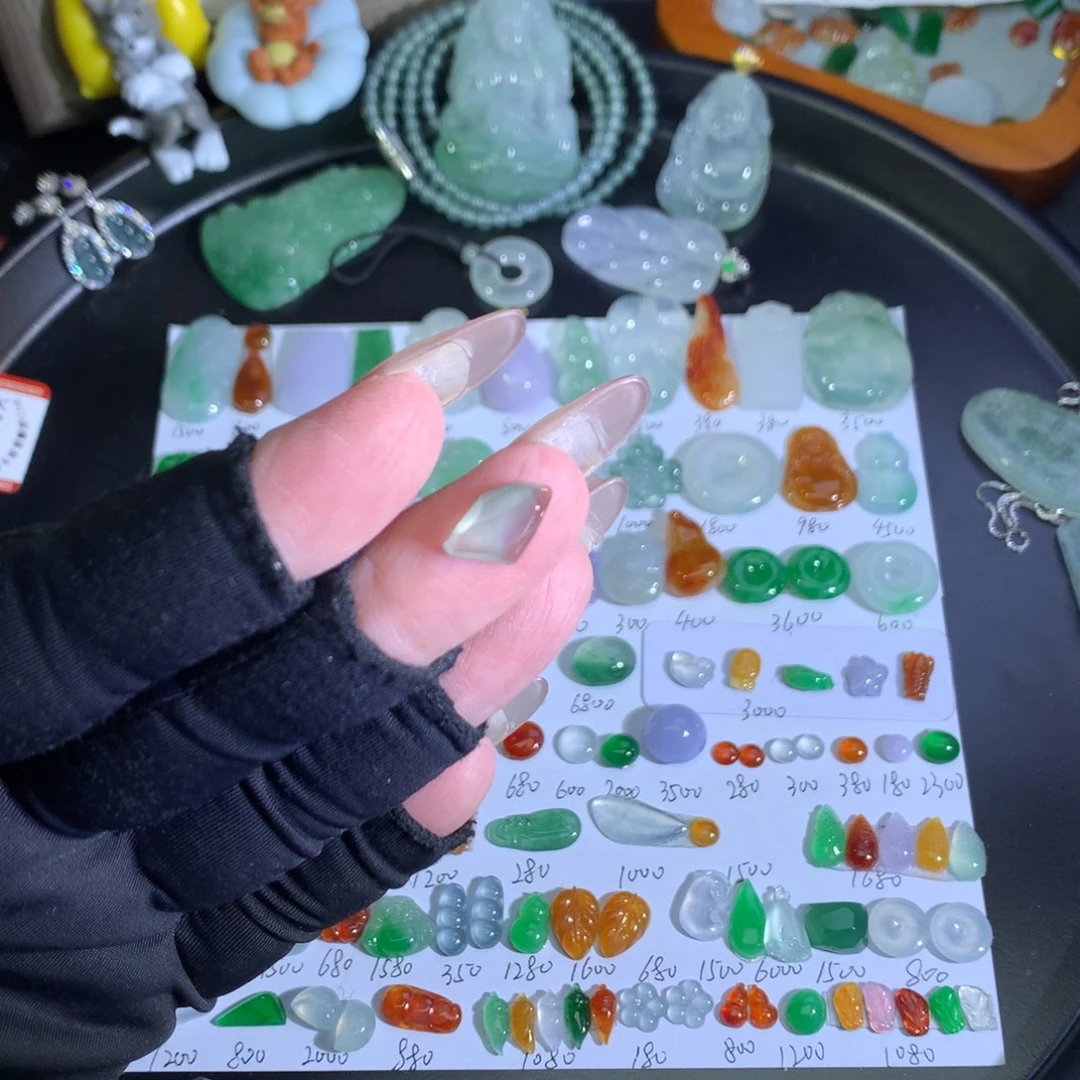 翡翠未镶嵌吊坠(不含链)冰切割