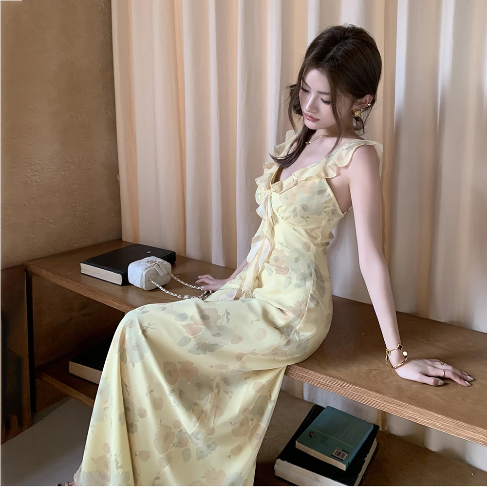 实拍2025春夏新款仲夏花园奶油黄法式荷叶边旋转仙女连衣裙女长裙