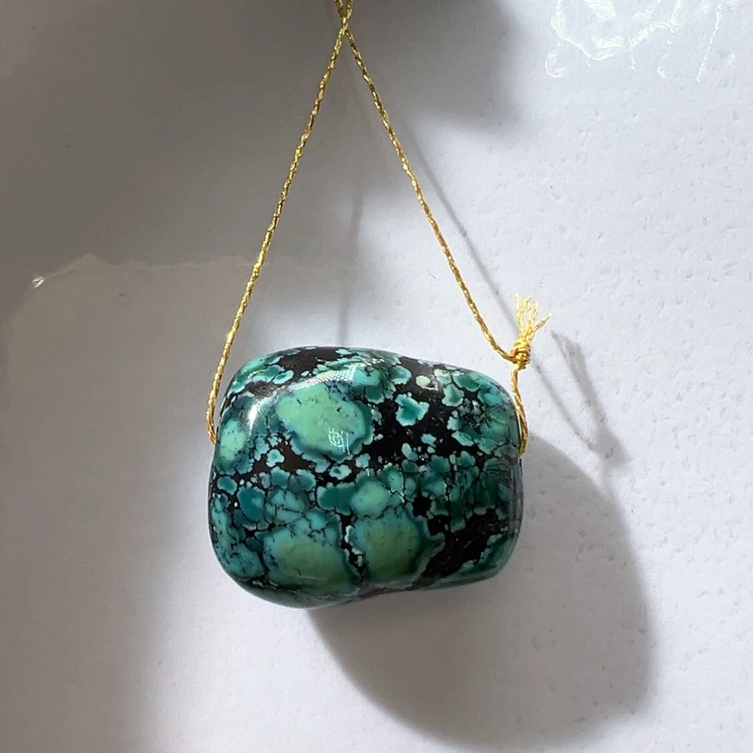 绿松石未镶嵌挂件