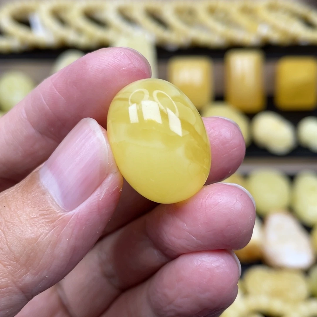 琥珀未镶嵌裸石琥珀蜜蜡