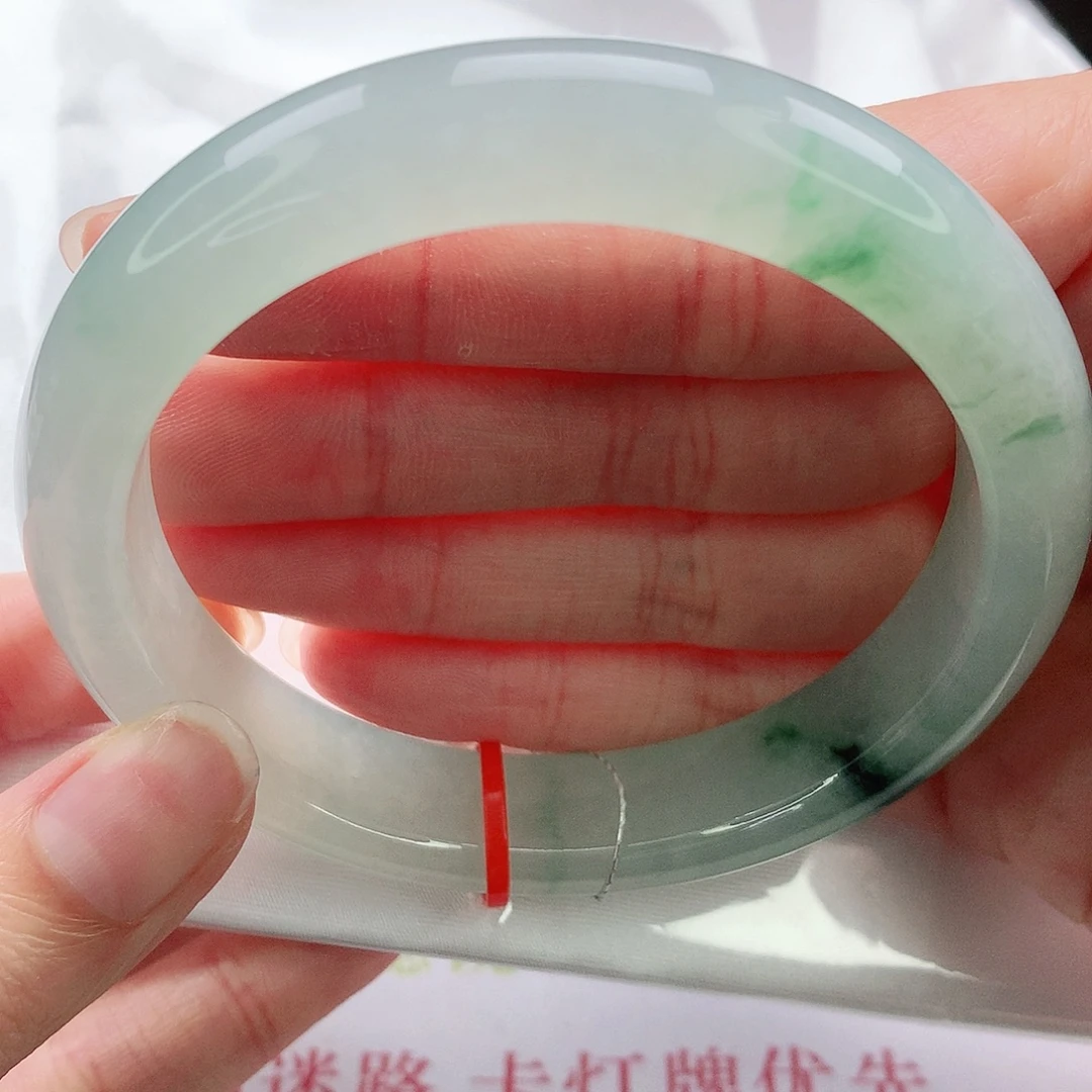 翡翠未镶嵌手镯57圈