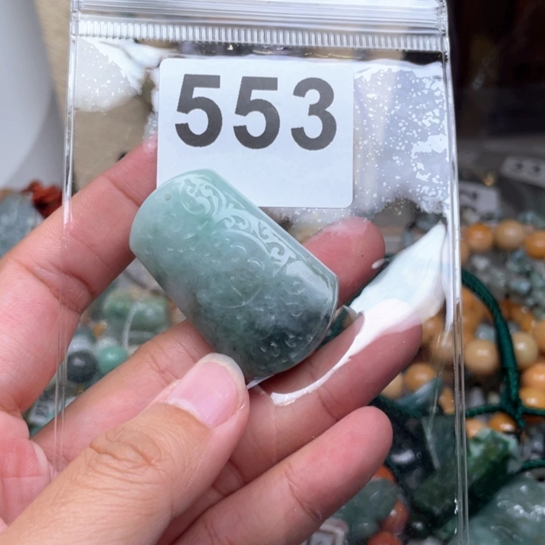 【闪购商品】翡翠颈饰未镶嵌小***此翡翠