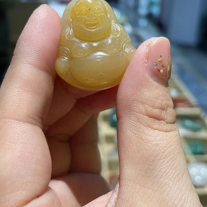 石英质玉未镶嵌颈饰