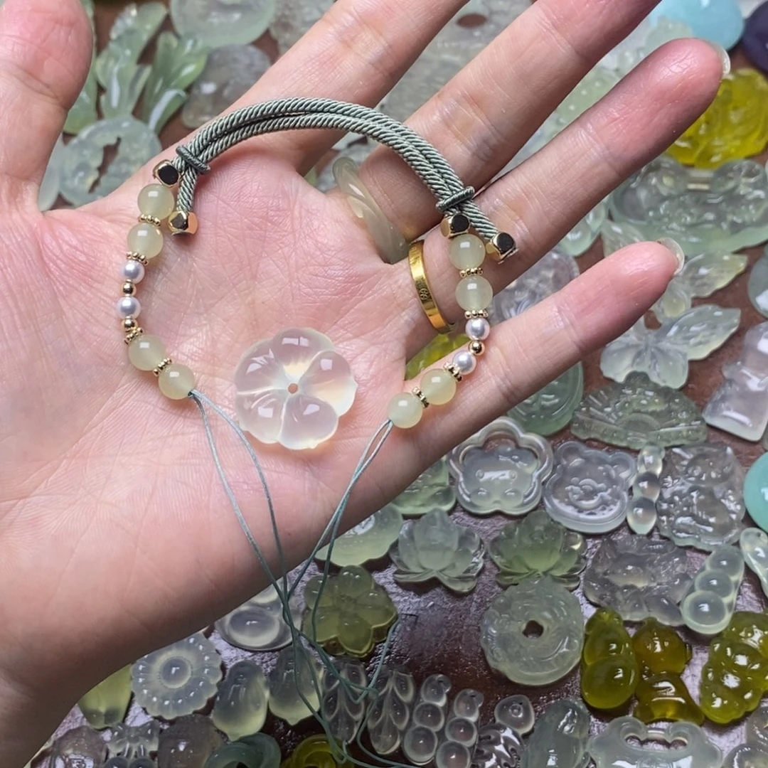 蛇纹石玉合金项链