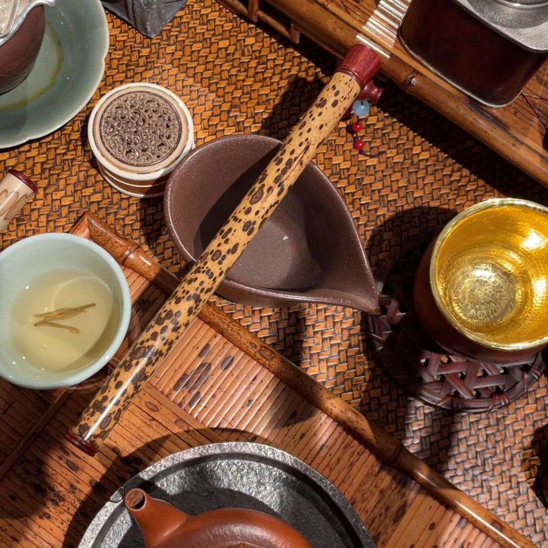 紫砂茶案梅鹿竹香筒梅鹿竹香筒