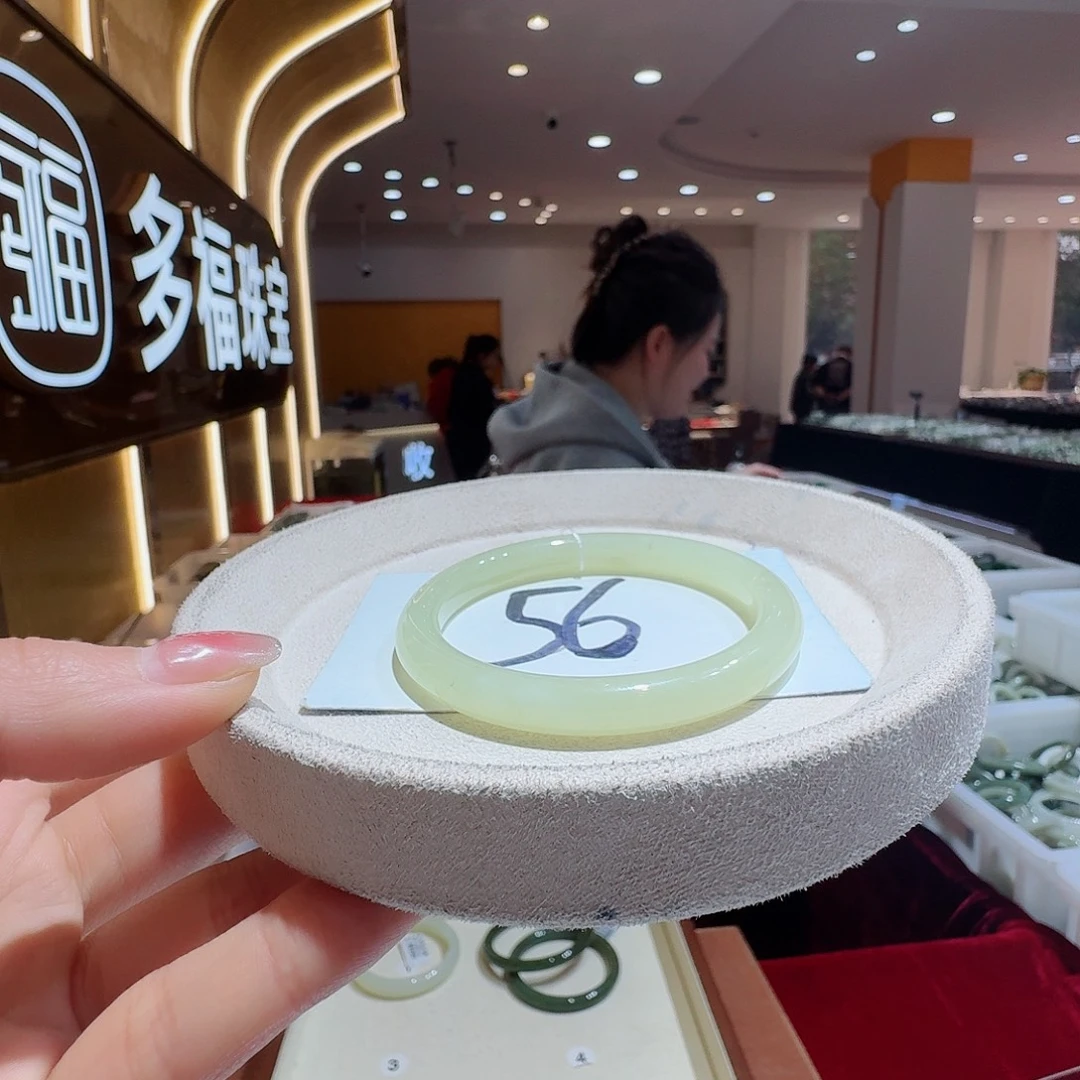 和田玉未镶嵌手镯349