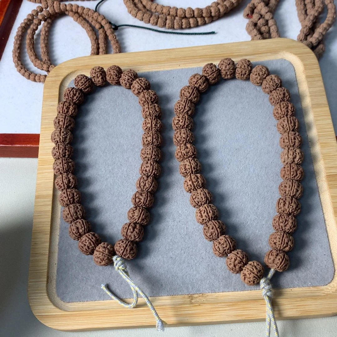 金刚菩提吊坠?****?手持13