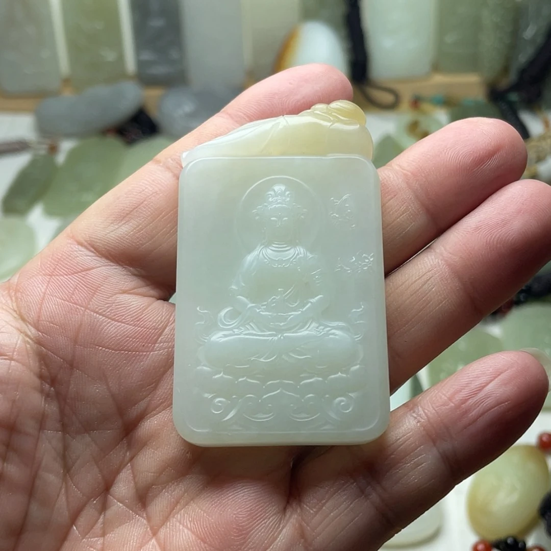 【闪购商品】颈饰未镶嵌和田玉（糖玉）