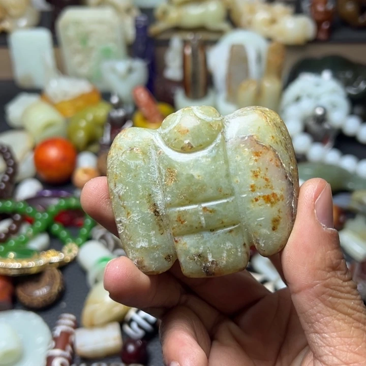和田玉（糖玉）未镶嵌颈饰