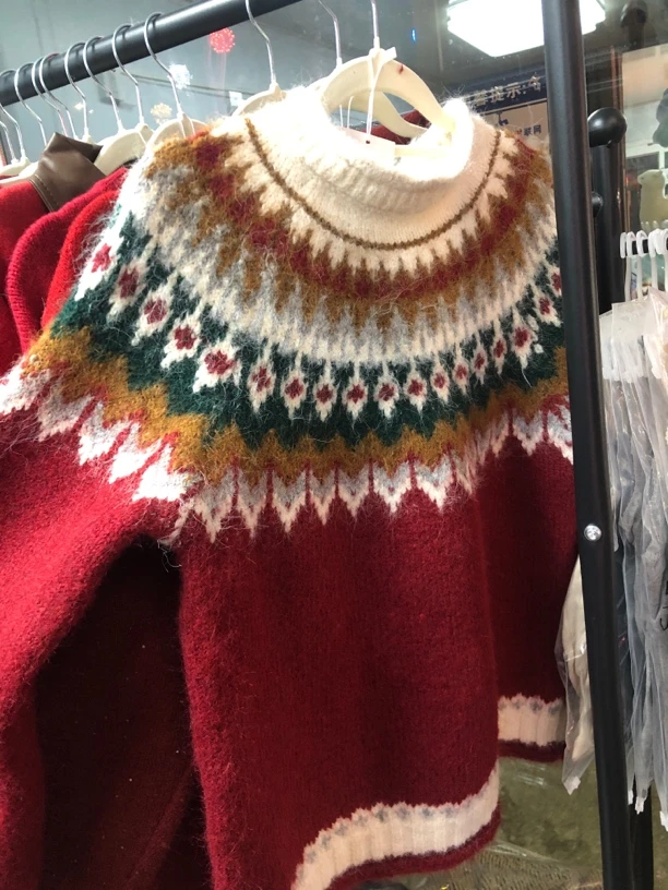 软糯百搭，简约高级，舒适秋冬韩版宽松时尚复古毛衣