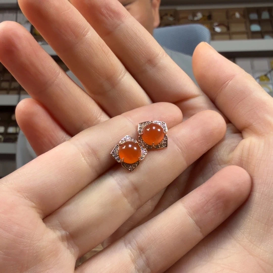 南红玛瑙银S925镶嵌颈饰冰红日落四方耳钉