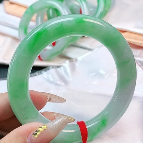 未镶嵌手镯翡翠2774