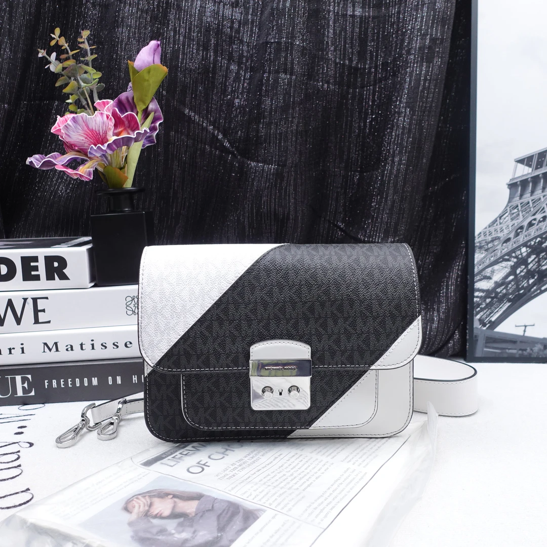 95新 MICHAELKORS/迈克高仕 单肩包/T10185841