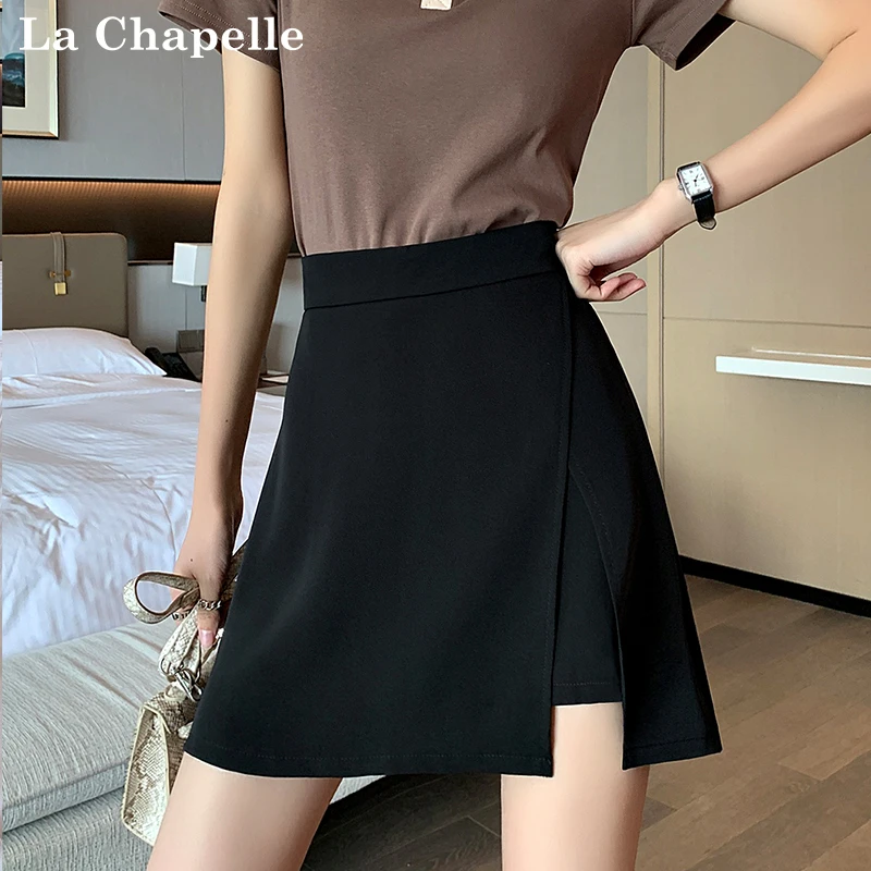 拉夏贝尔黑色开叉短裙女夏季薄款高腰显瘦a字防走光西装半身裙裤