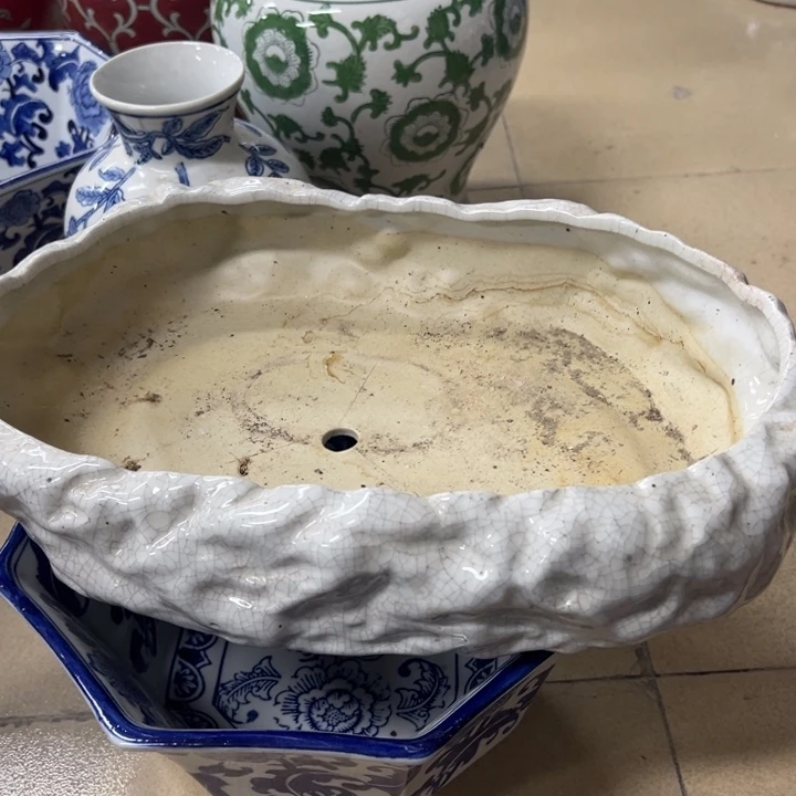 瓷片微瑕。。。。。。。。。。。。。。