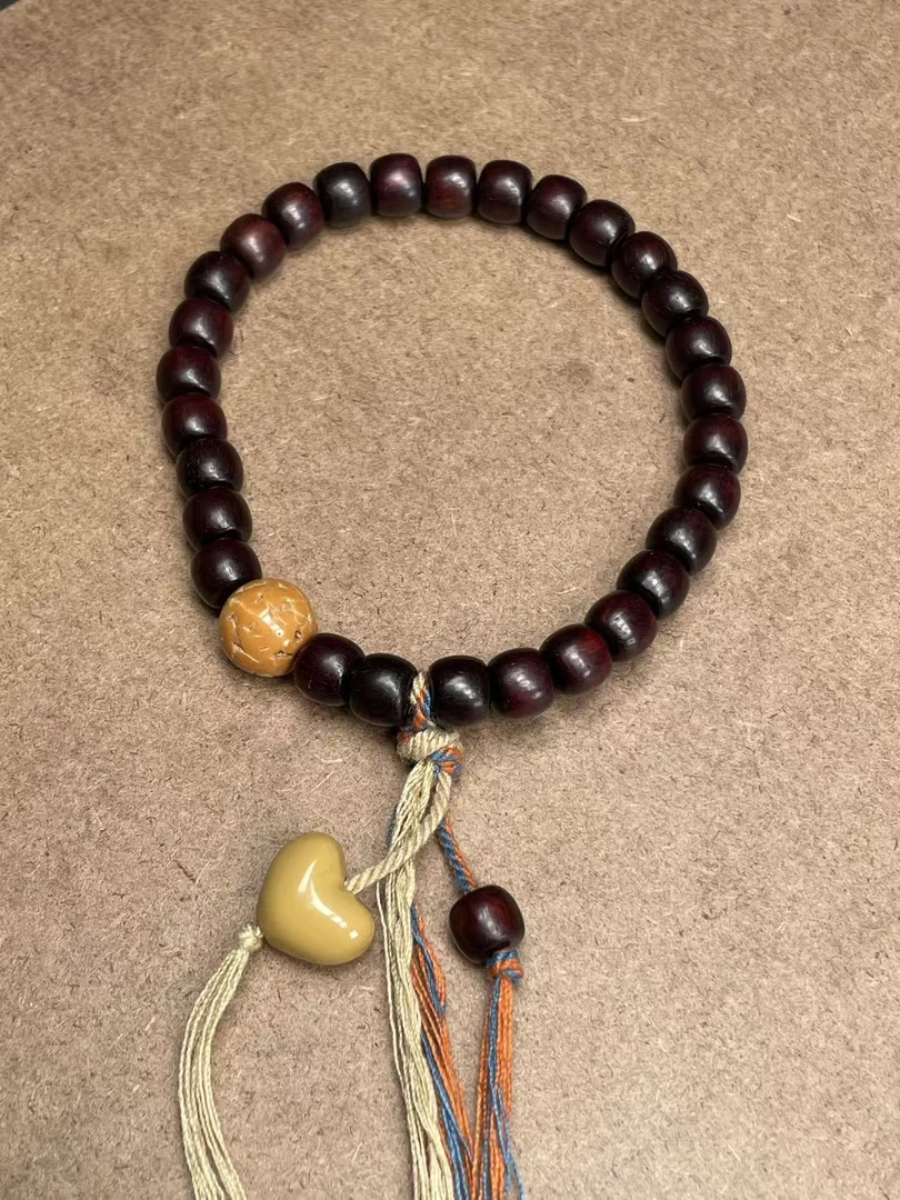 檀木单圈精美手串 无礼盒 A052