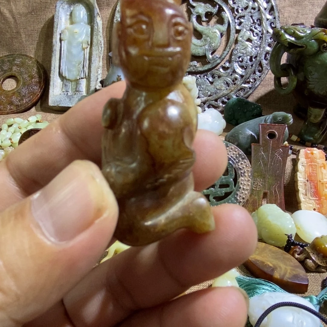 和田玉（糖玉）未镶嵌挂件