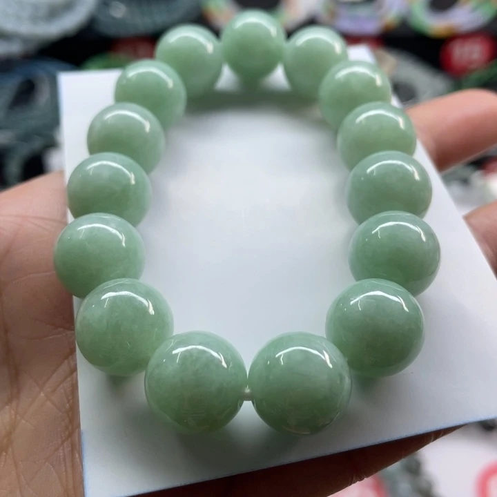 翡翠手链未镶嵌卡13