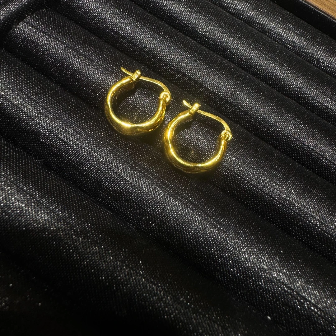 足金简单大方耳扣