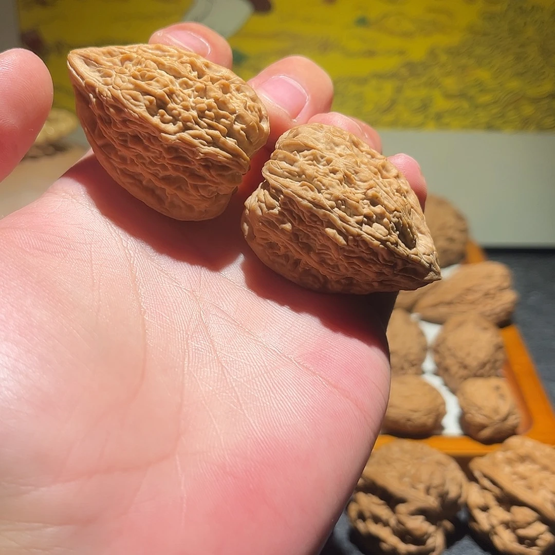 文玩核桃吊坠34塔尖