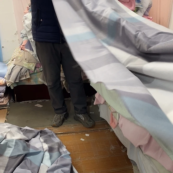 莫代尔纤维长绒棉灰色大格子3.6米