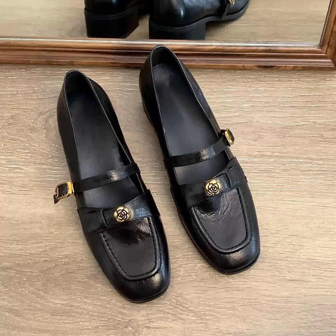 法式复古软皮一字扣玛丽珍山茶花单鞋英伦风小皮鞋单鞋女