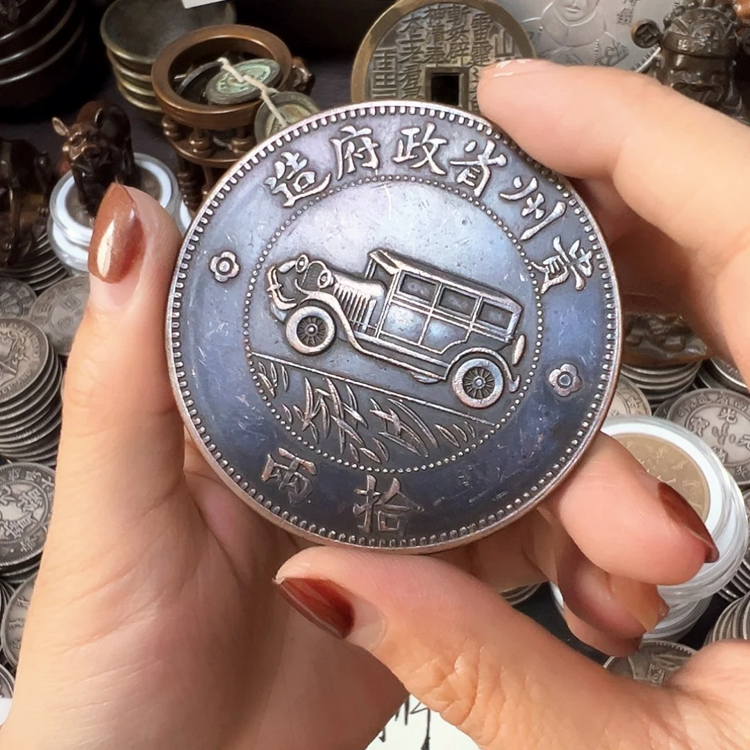 金属复古风格摆件