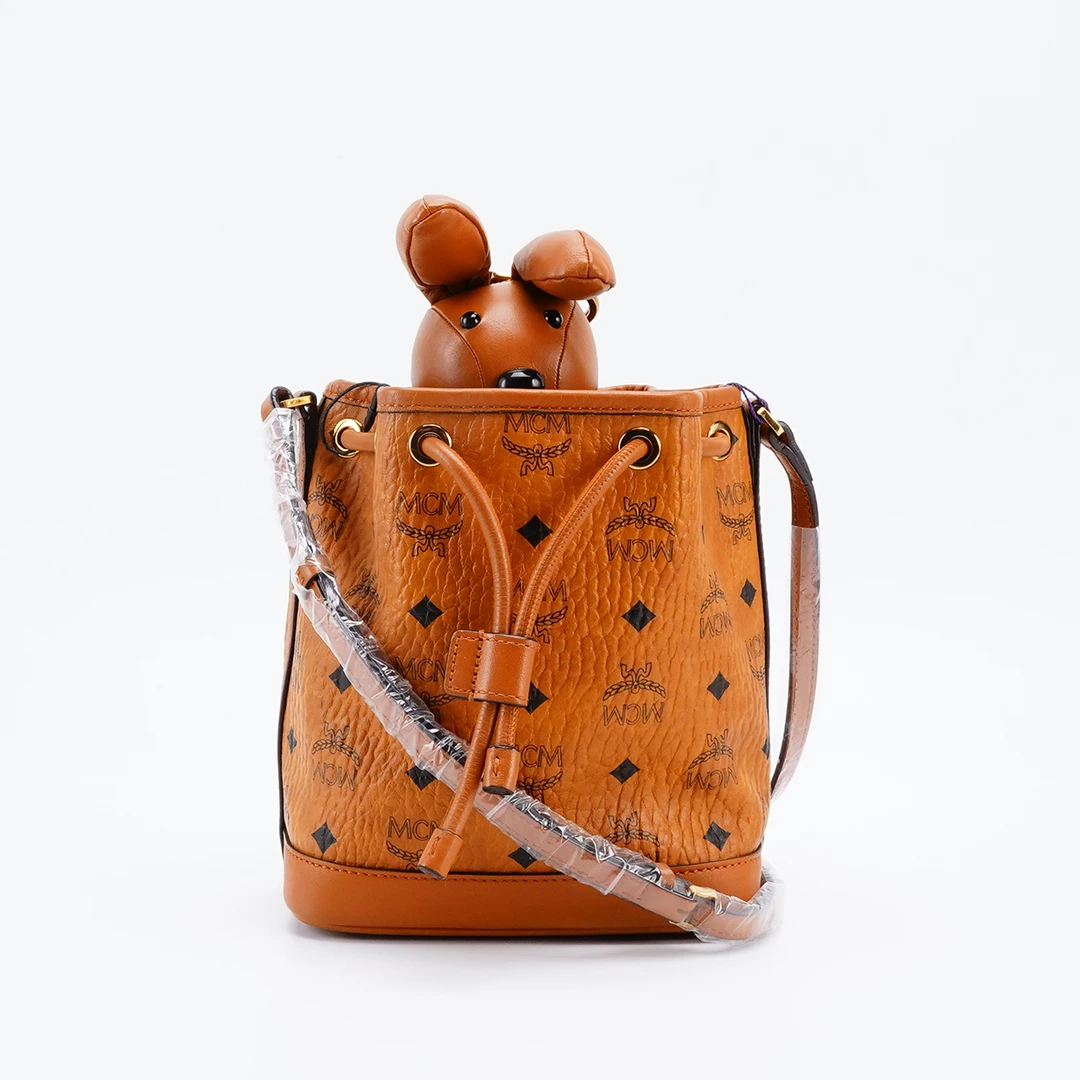 95新 MCM 【MCM专属】兔子水桶包/BG22013813