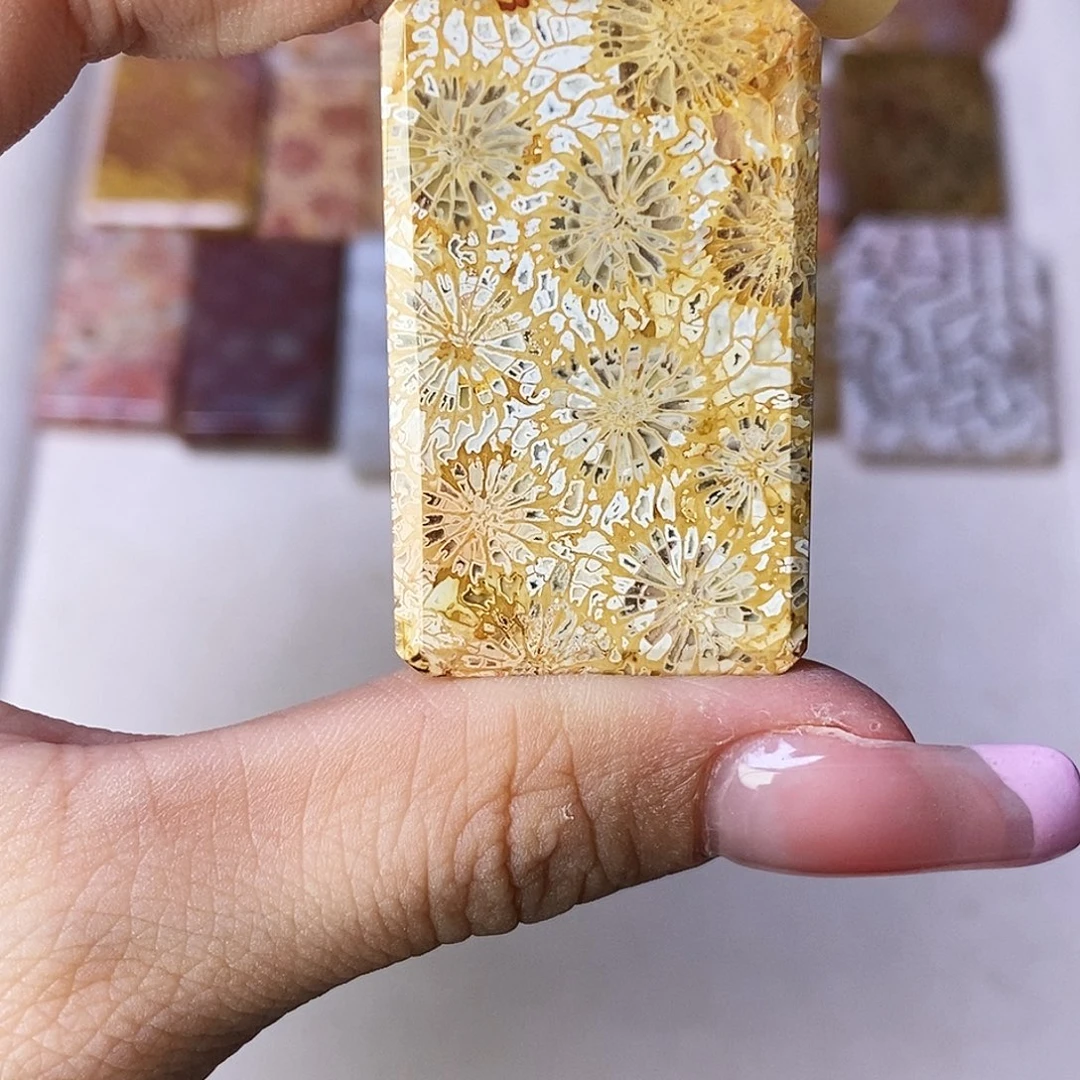 硅化玉颈饰合金然***糕