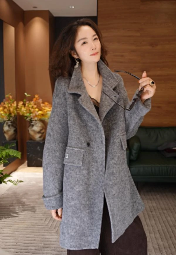 JIUER澳毛高密韩系大衣 设计感小立领显尼大衣外套气质2507